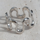 Silver ring swirl